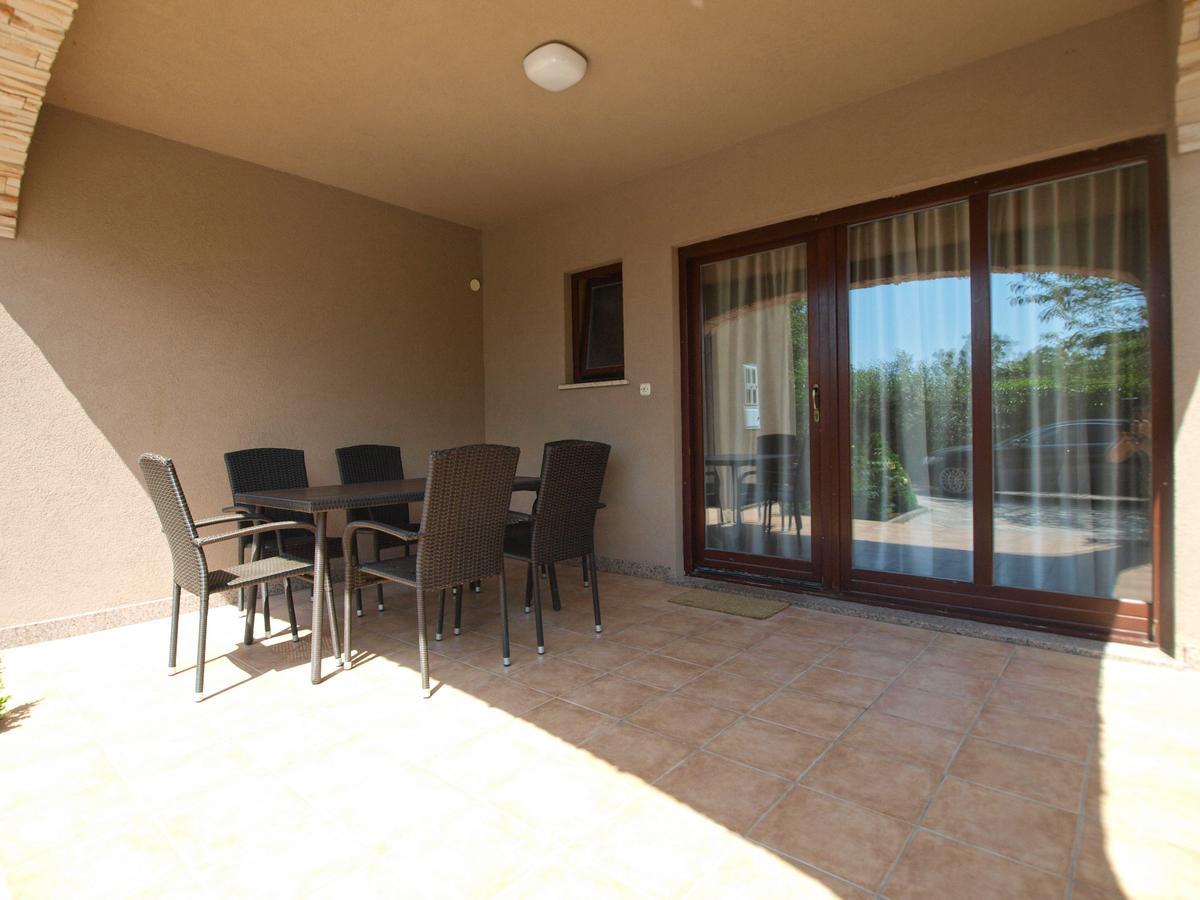 Apartments Dusanka 799 Fažana Εξωτερικό φωτογραφία